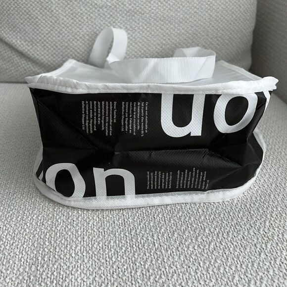 Lululemon Small Reusable Shopping Bag Tote - Picture 3 of 3